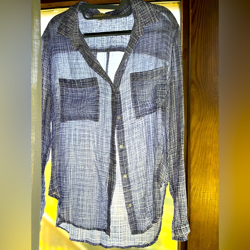 Anthropologie Cloth & Stone Medium Women’s Blue And White Sheer Blouse.